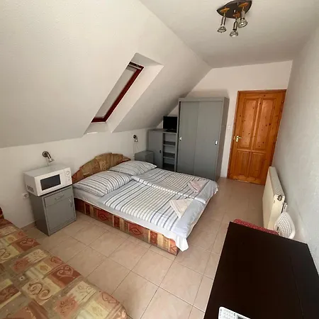 Klassz Apartmanhaz 아파트