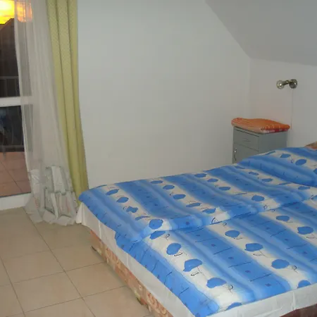 Klassz Apartmanhaz شقة