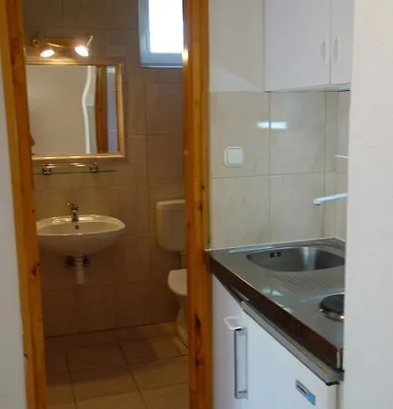 Apartment Klassz Apartmanhaz