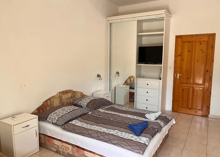 Lägenhet Klassz Apartmanhaz